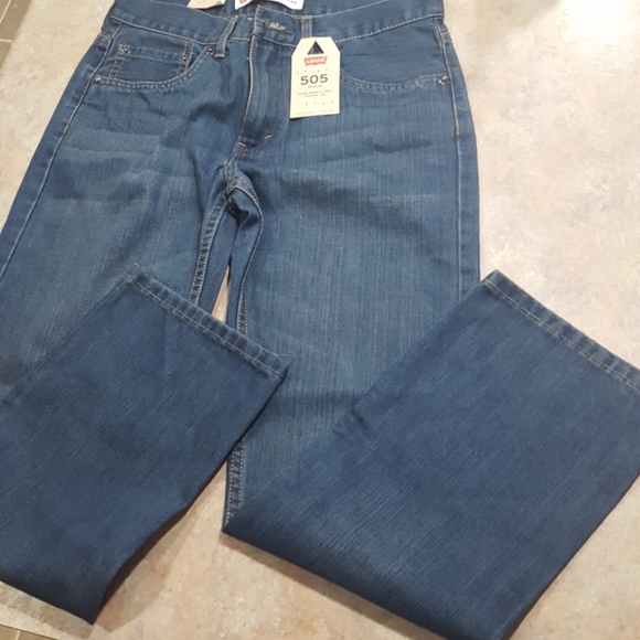 Boys size 16 reg Levis NWT - Picture 3 of 4
